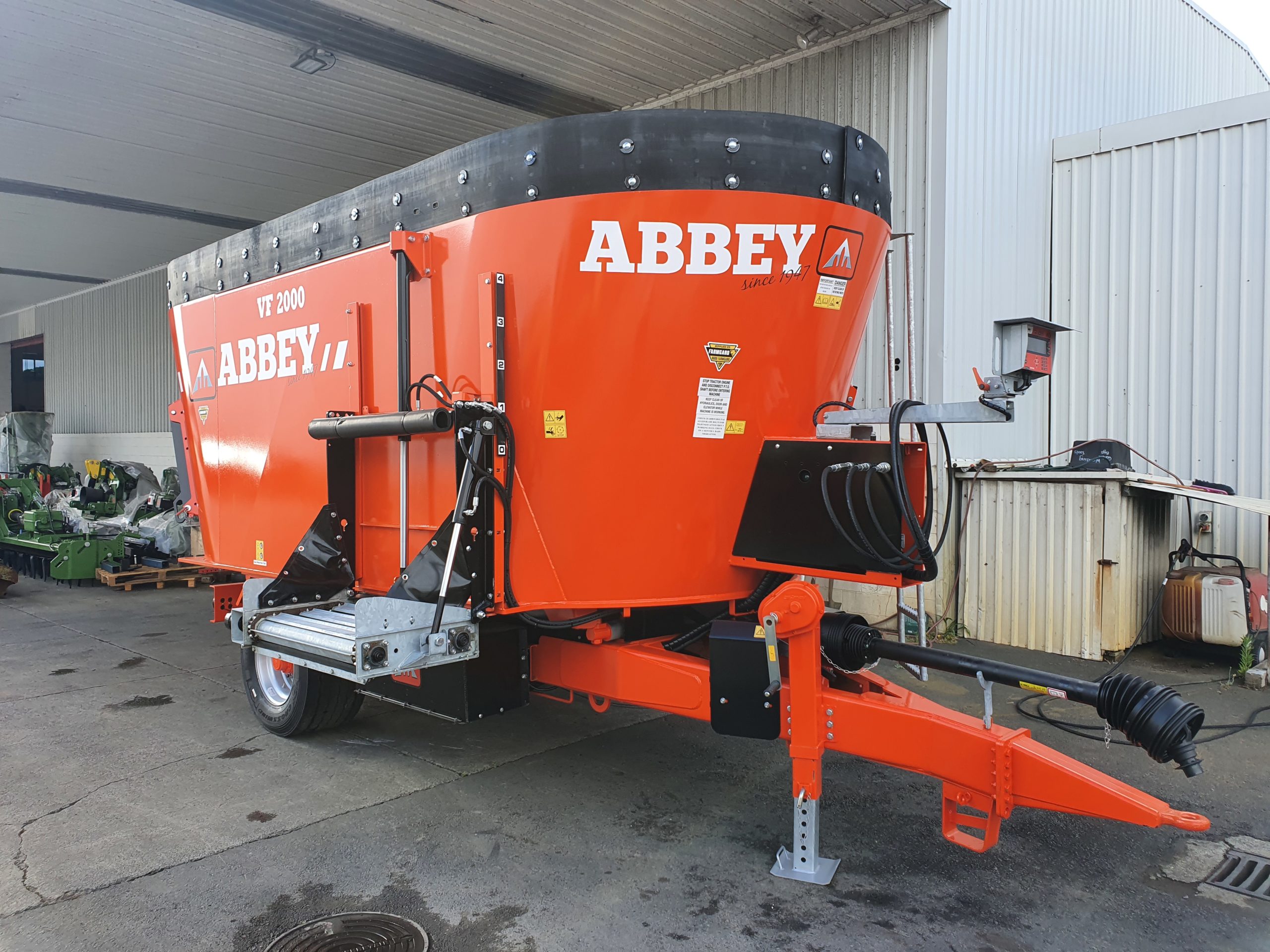 Abbey Single Auger Mixer Wagons